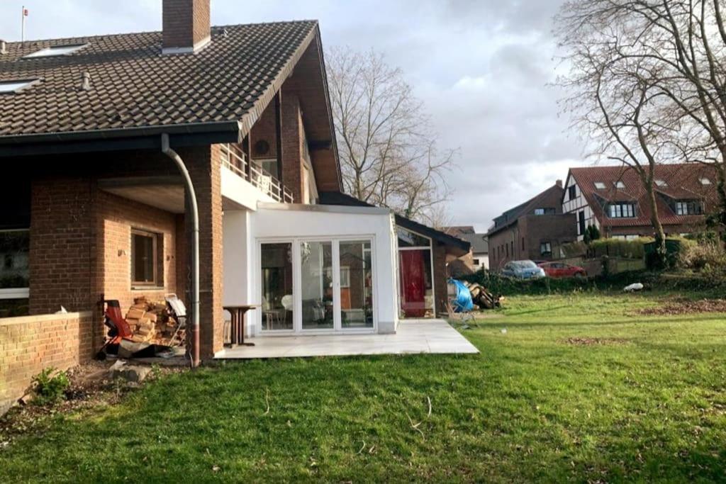 Helle Kellerwohnung Im Gruenen Mit Sauna Köln Exterior foto